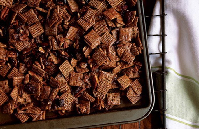Shreddies Barbecue Express Snack Mix in a baking pan on a cooling rack.